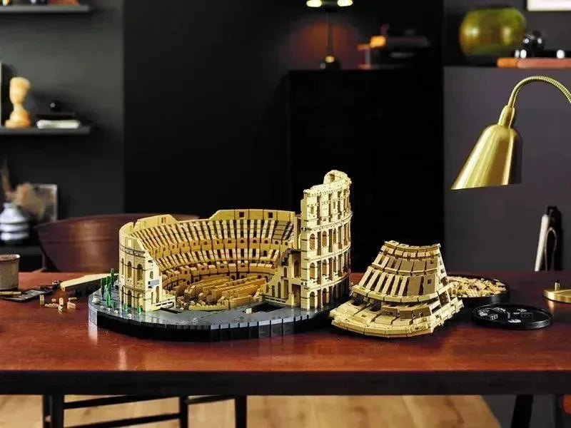 Roman Colosseum Landmark - 10276