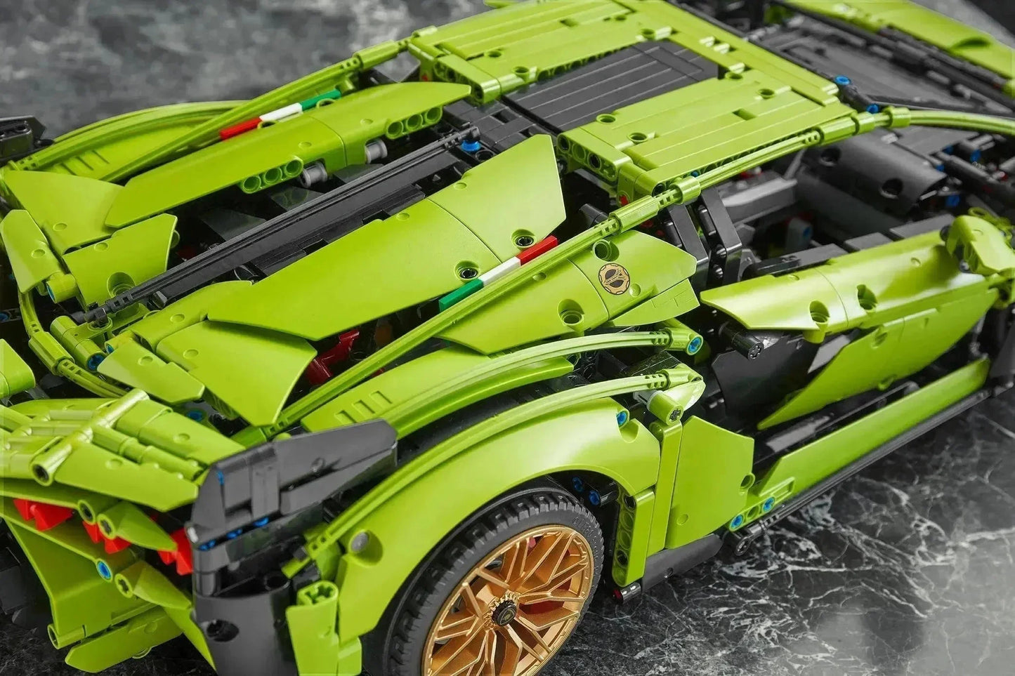 42115 Technic V12 Supercar Building Set