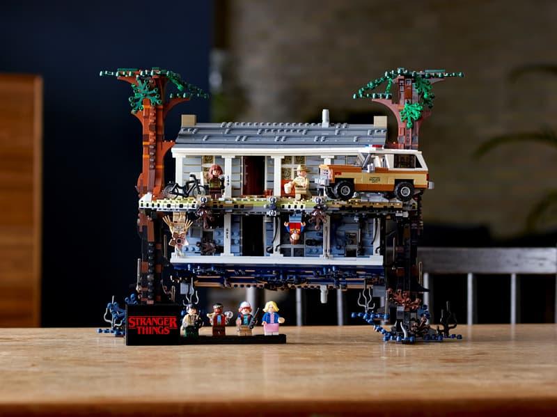 Stranger Things: The Upside Down - 75810