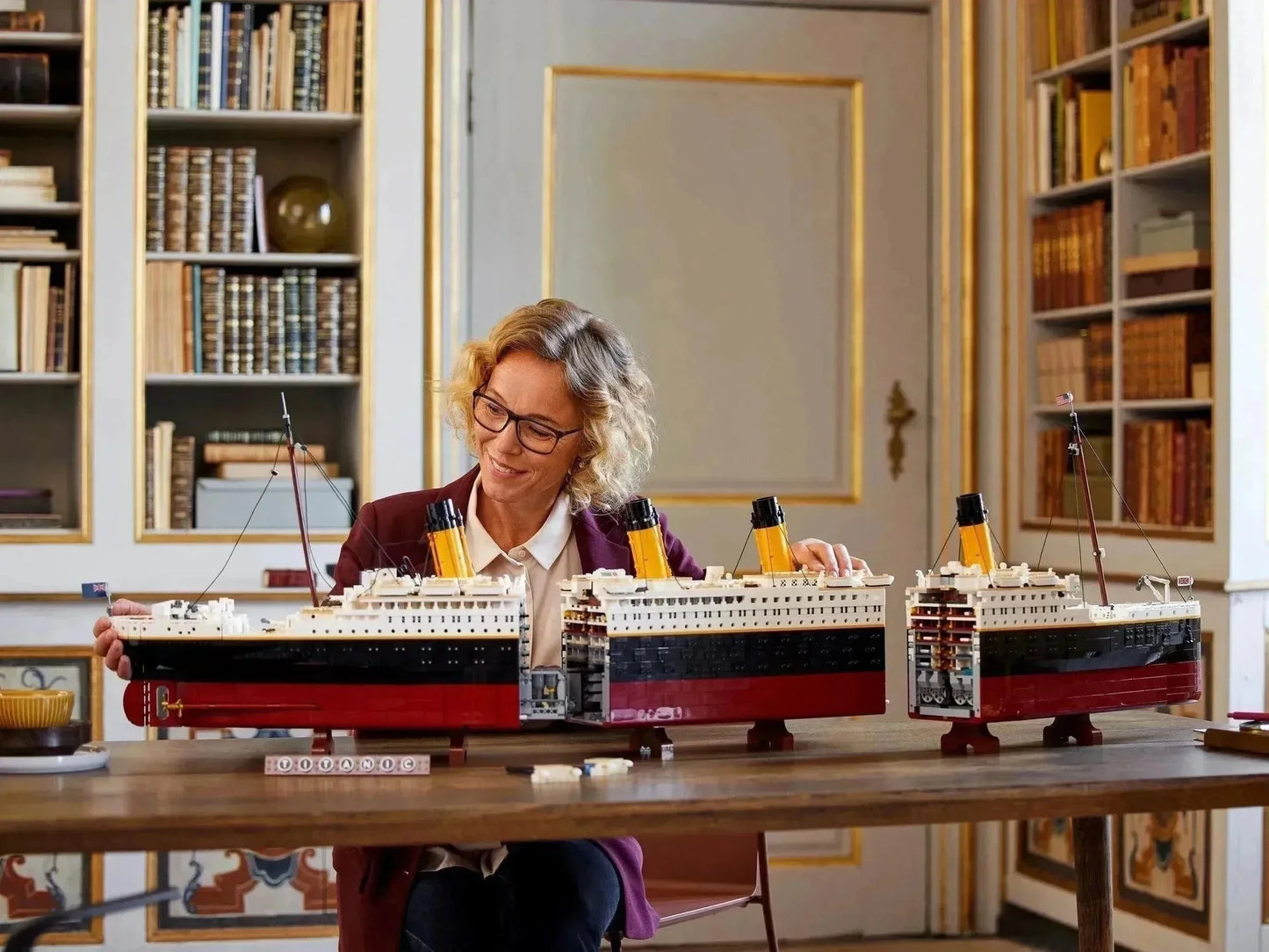 RMS Titanic Ocean Liner - 10294