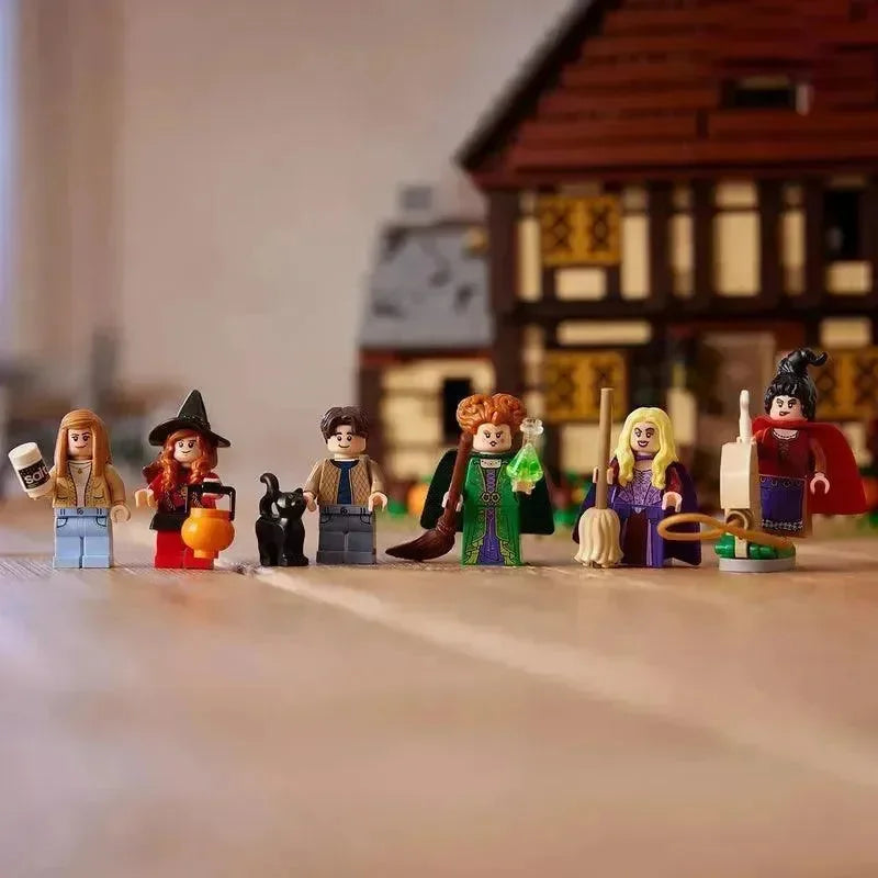 Witches' Cottage Halloween Set - 21341